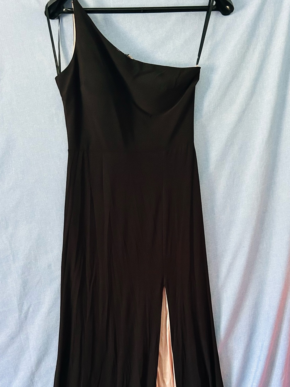 VTG Xscape Black One-Shoulder Maxi Dress Pale Pink interior with Front Slit SZ 8